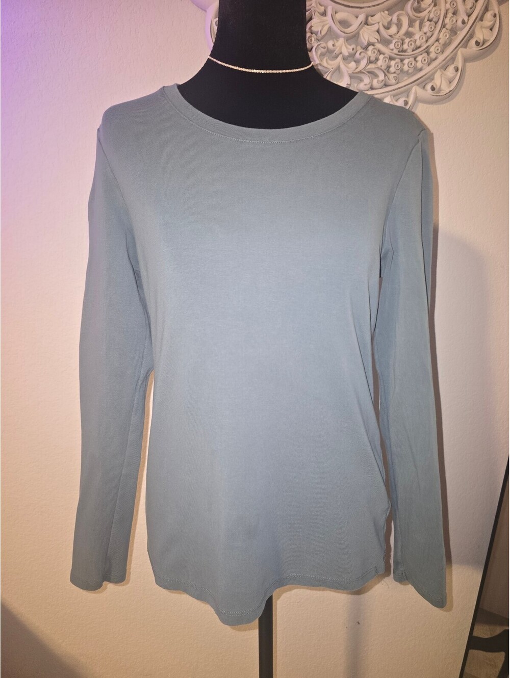 Uniqlo Women's Long Sleeve Cotton Spandex Shirt Medium Blue